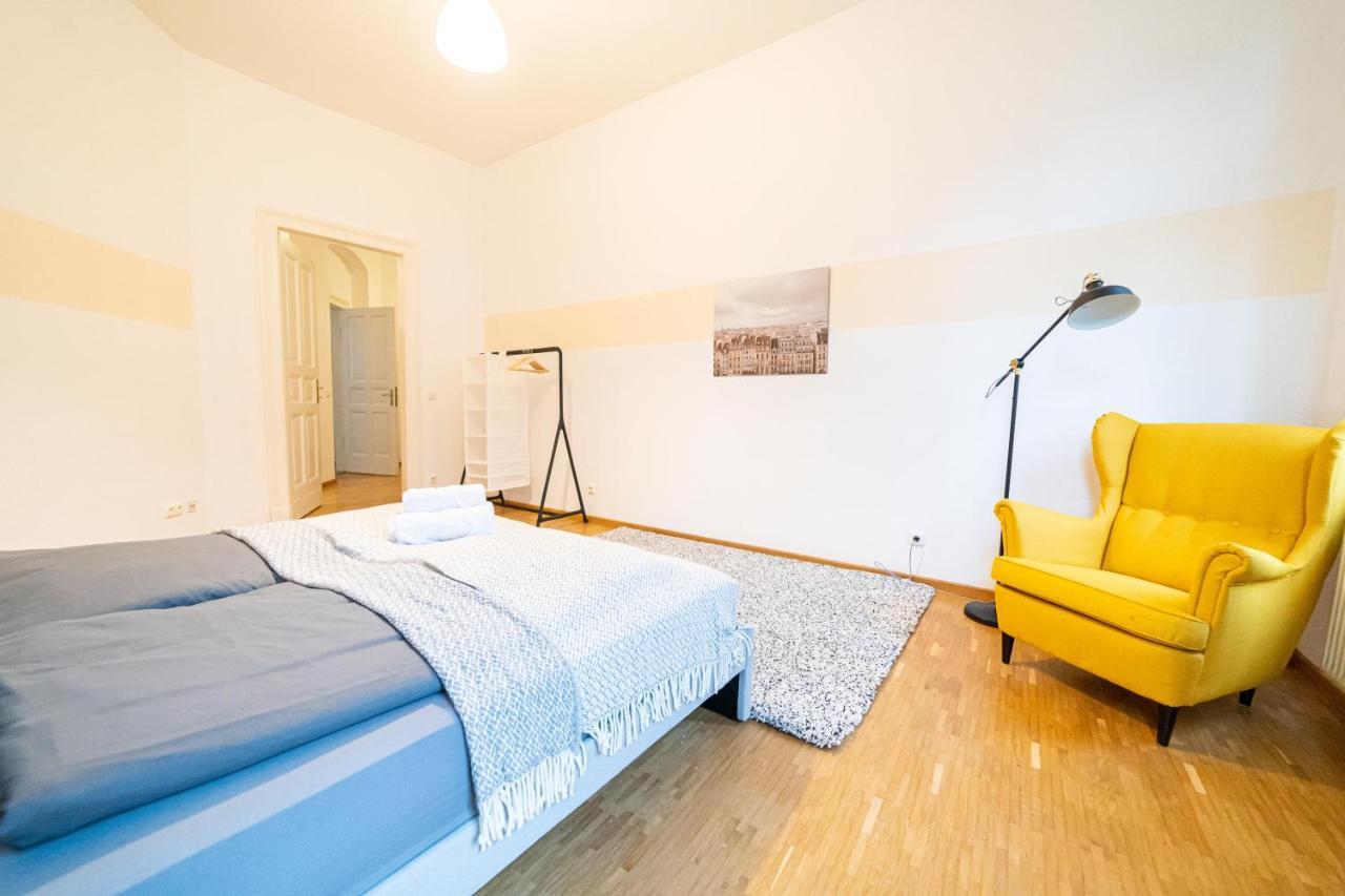 Fullhouse - Halle - Vs7 - 3 Beds - Nespresso Kültér fotó