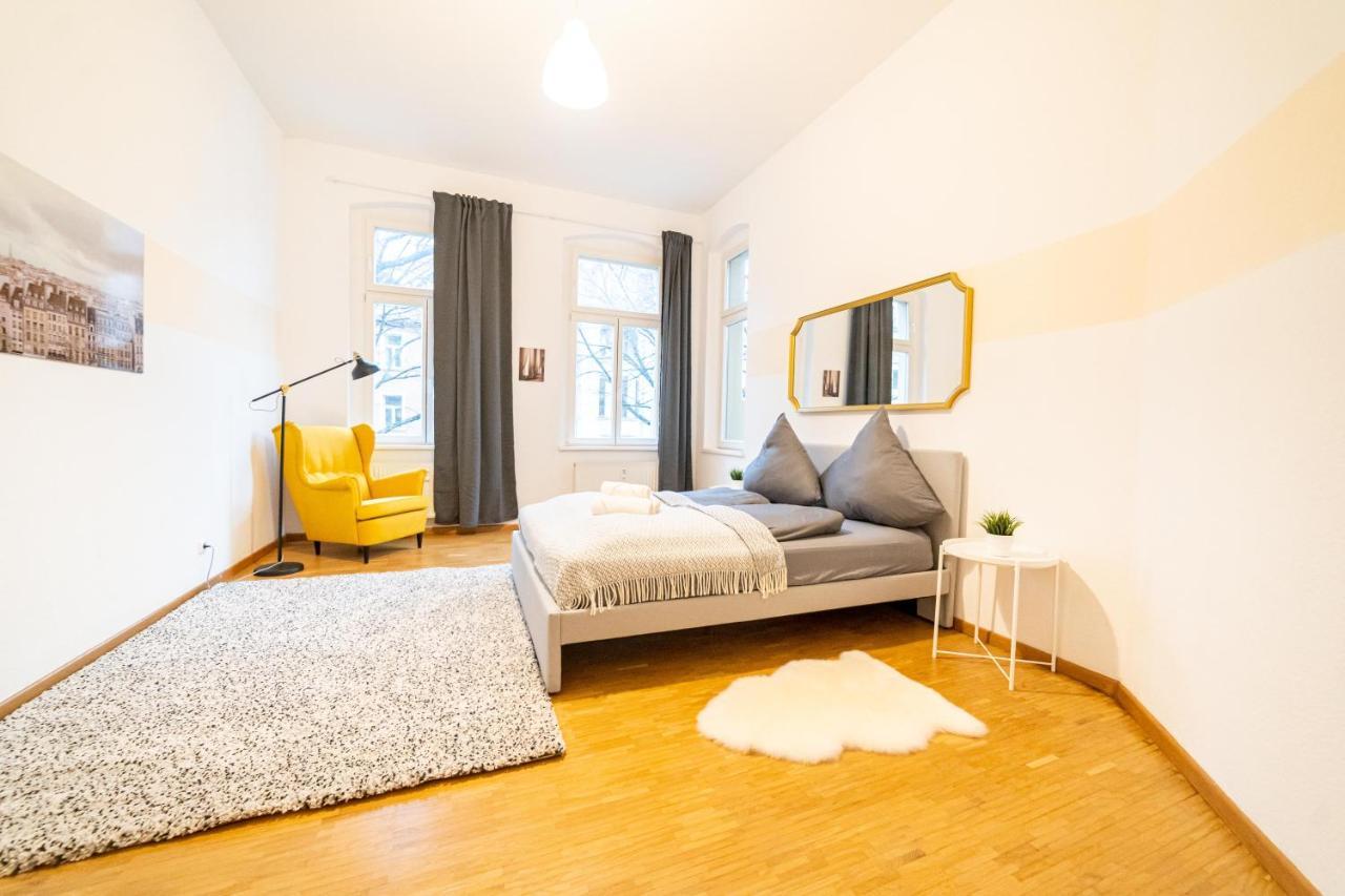 Fullhouse - Halle - Vs7 - 3 Beds - Nespresso Kültér fotó